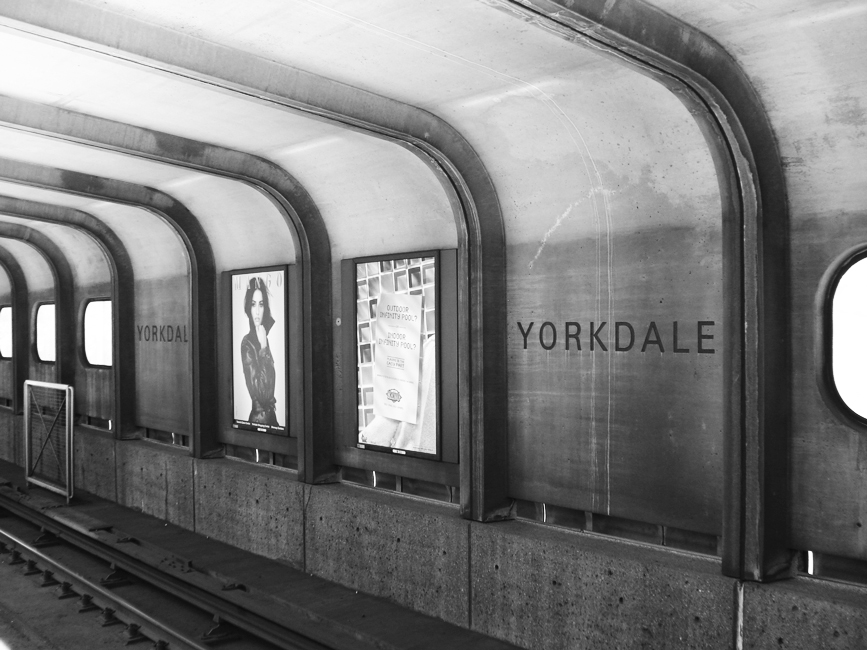 Yorkdale Subway